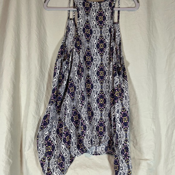 Pixley Geometric Patterned Top in Blue and Yellow - Picture 3 of 5